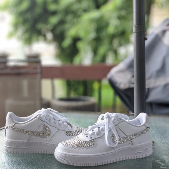 Custom Cyrstal Air Force 1s - Picture 2 of 4